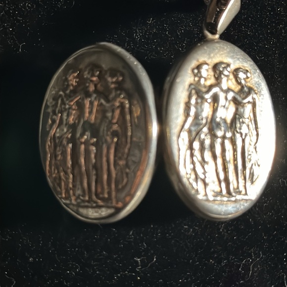 Shannon Len Necklace - Picture 5 of 10